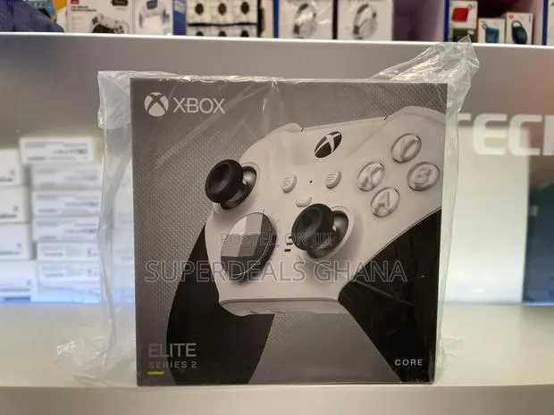 Xbox Elite Series 2 Core Controller · Photo 1
