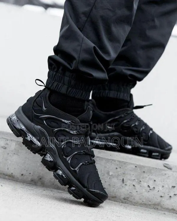 Nike Vapor Max Plus · Photo 1