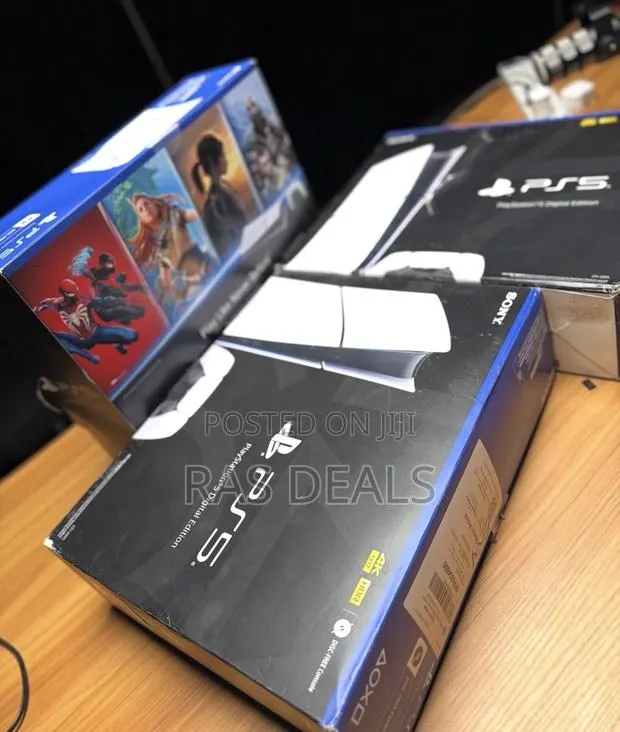 PS5 Slim Digital · Photo 1