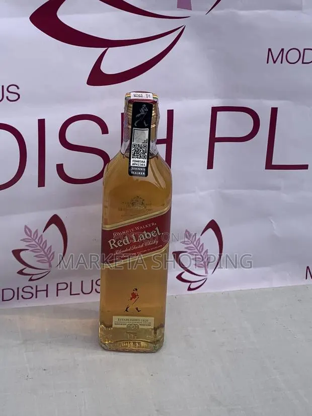Johnnie Walker Red Label 200ml · Photo 1