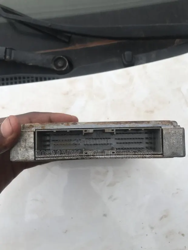 Nissan Sentra Control Board Free Code 2000 to 2007 · Photo 1