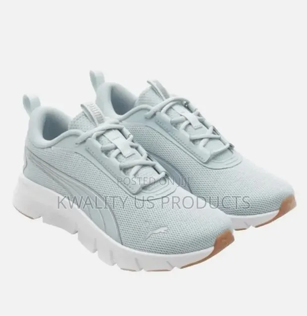 PUMA Girls Flex Lite Sneakers - Size 37 · Photo 1
