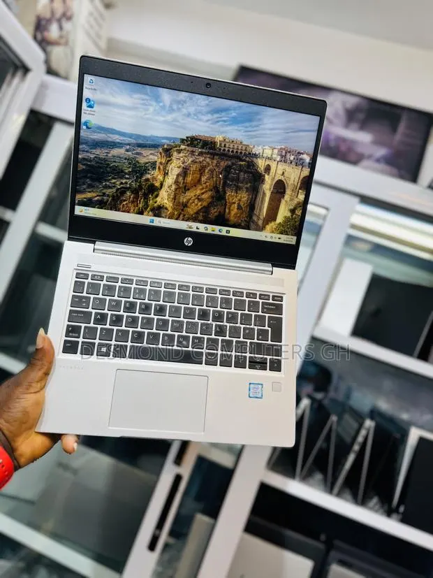 Laptop HP ProBook 430 G6 8GB Intel Core i5 SSD 256GB · Photo 1