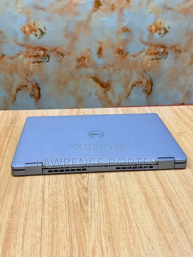 Laptop Dell Latitude E5300 8GB Intel Core i5 SSD 256GB · Photo 1