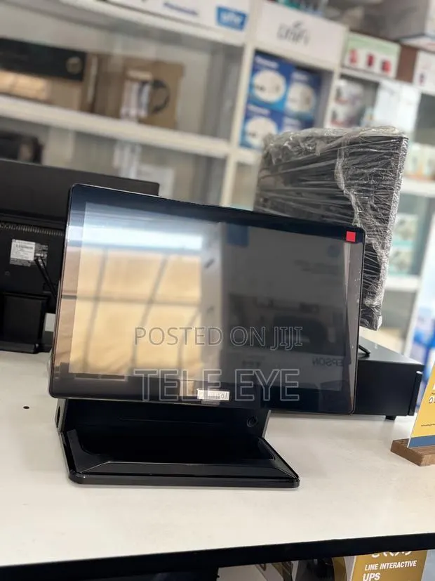 POS Touch Single Screen I3 /8gb /128ssd · Photo 1