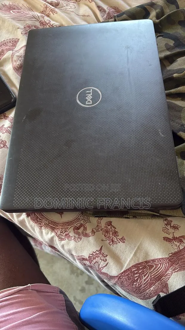 Laptop Dell Latitude 7420 16GB Intel Core i7 SSD 256GB · Photo 1