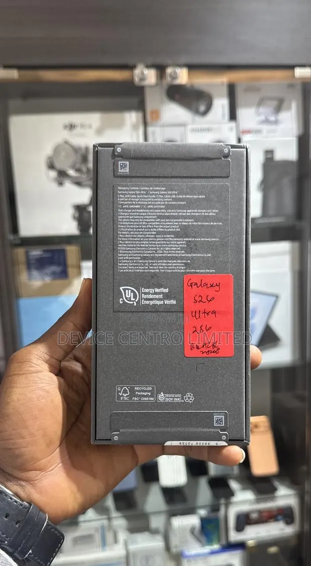 New Samsung Galaxy S26 Ultra 5G 256 GB Black · Photo 1