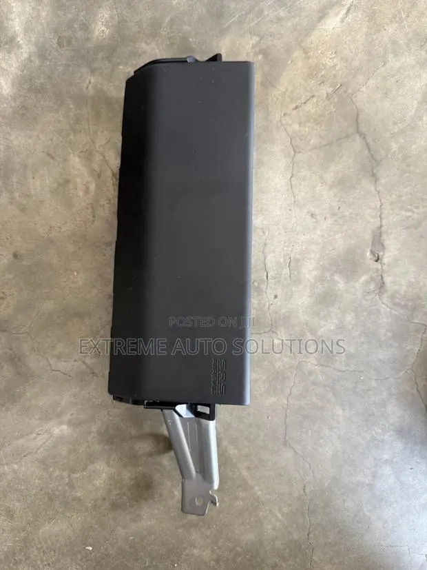 2023-2026 Honda Accord Front Right Passenger Side Knee Airbag · Photo 1