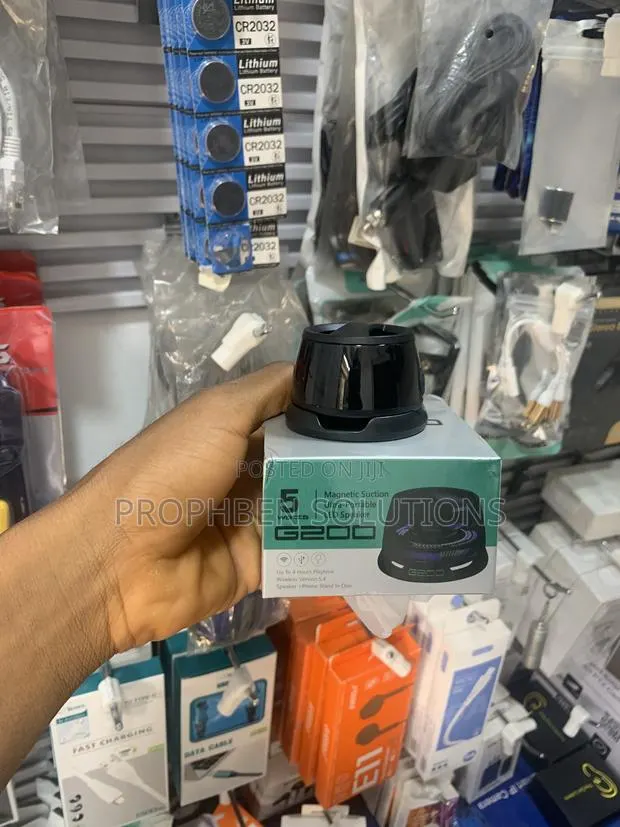 G200 Magnetic Bluetooth Speaker · Photo 1