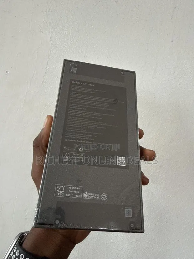 New Samsung Galaxy S26 Ultra 5G 256 GB Black · Photo 1