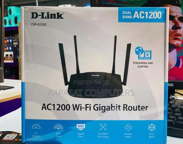 D-Link Ac1200 Dual Band Gigabit Wi-Fi Router
Dir-825m · Photo 1