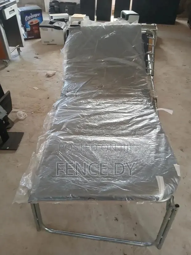 Foldable Bed · Photo 1