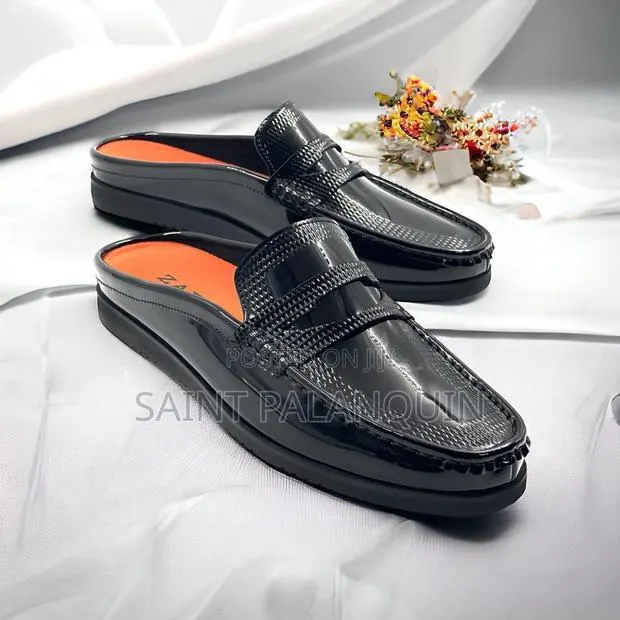 Leather Half Shoes · Photo 1