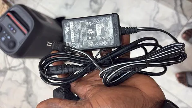 Sony Direct Charger for Sony Video Camera · Photo 1