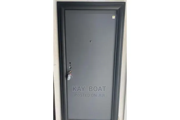 Smooth Stainless Door Available · Photo 1