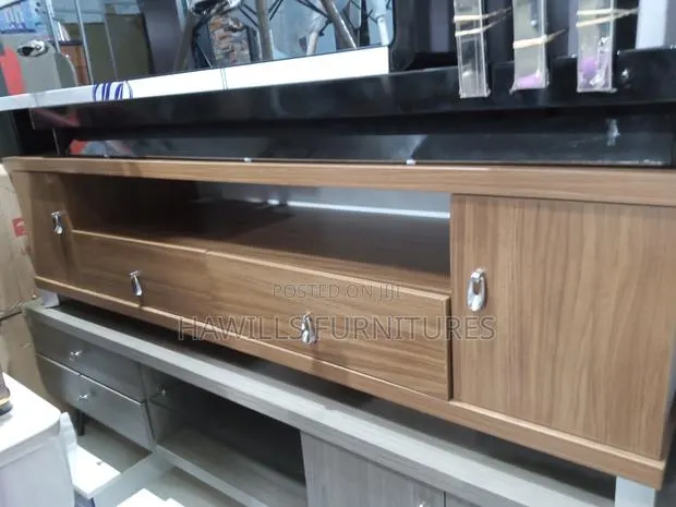 Television Stand · Photo 1
