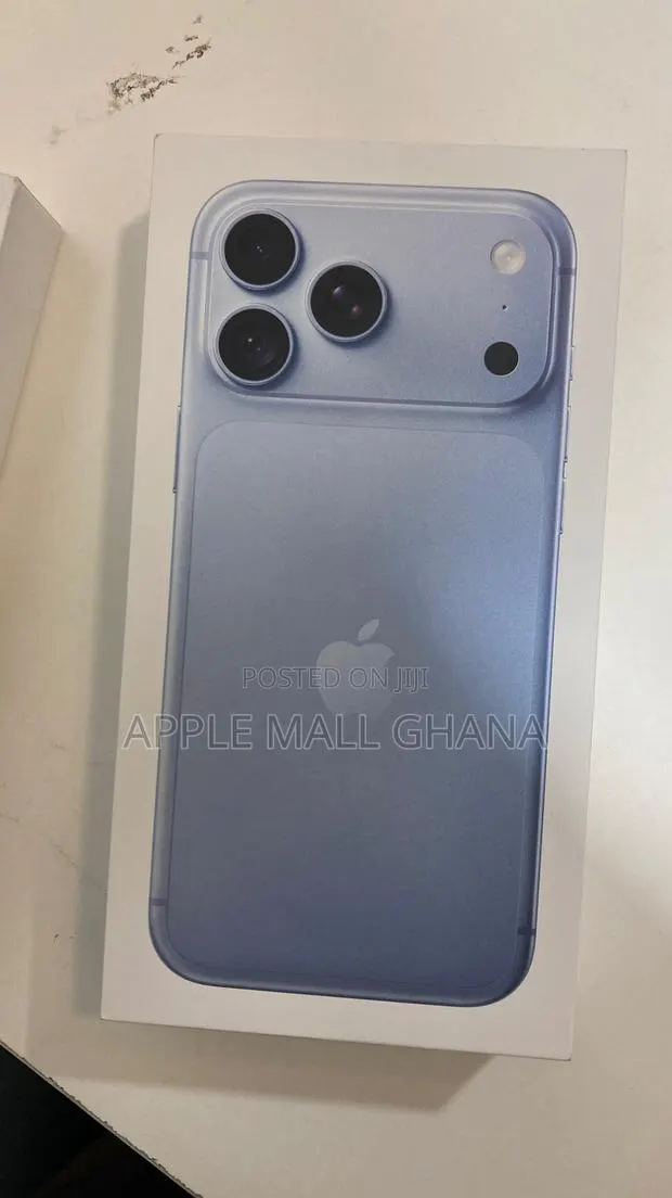 New Apple iPhone 18 Pro Max 256 GB Blue · Photo 1
