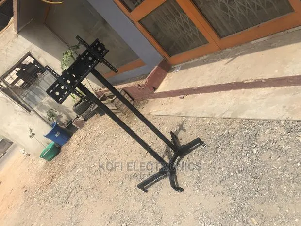 TV Stand/Trolley for LED/LCD 32-70" With Shelf - New · Photo 1