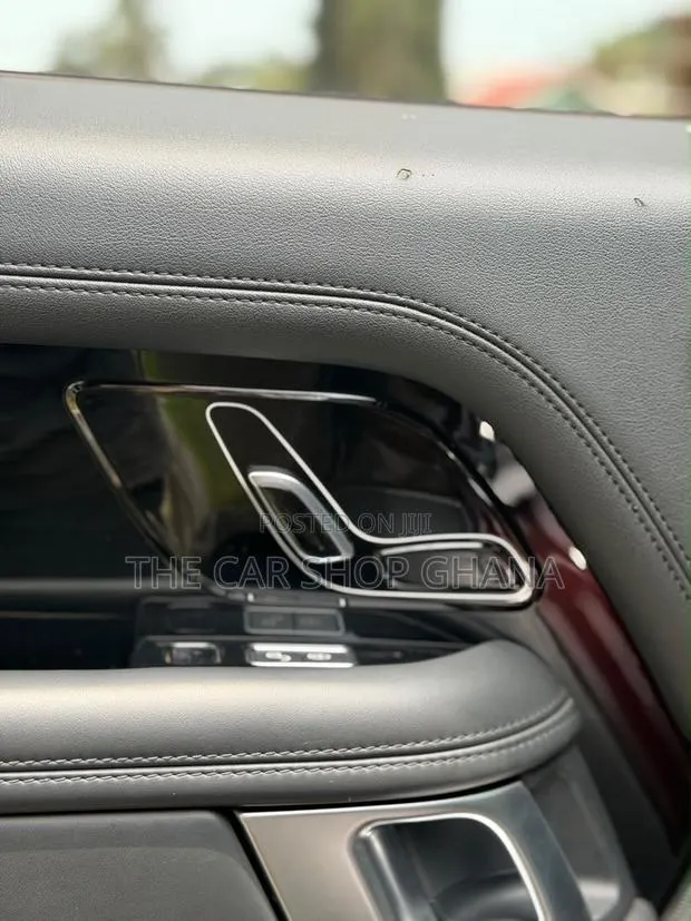 Land Rover Range Rover Vogue 2020 Burgundy · Photo 1