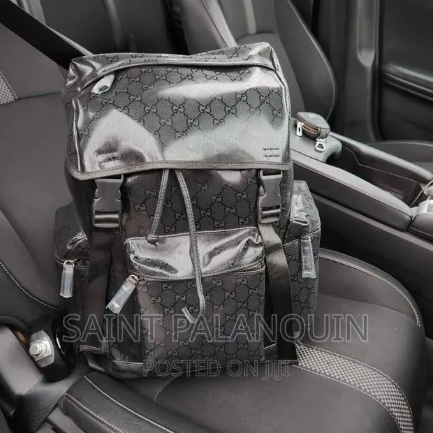 Gucci Backpacks · Photo 1