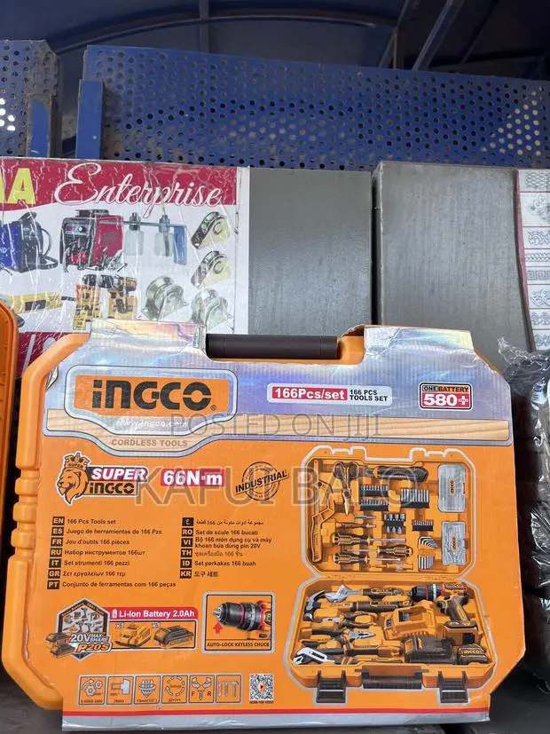 Cordless Drill With Tool Set · Photo 1