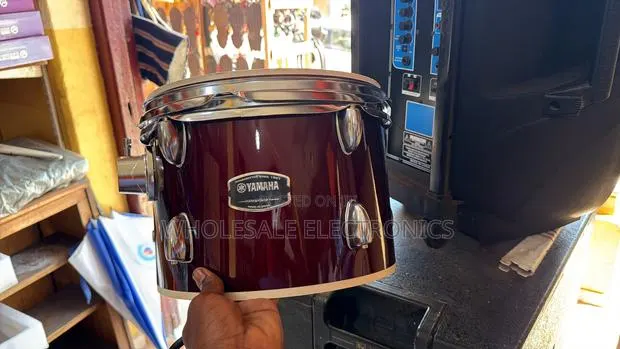 Yamaha Drums 5 Set Wine · Photo 1