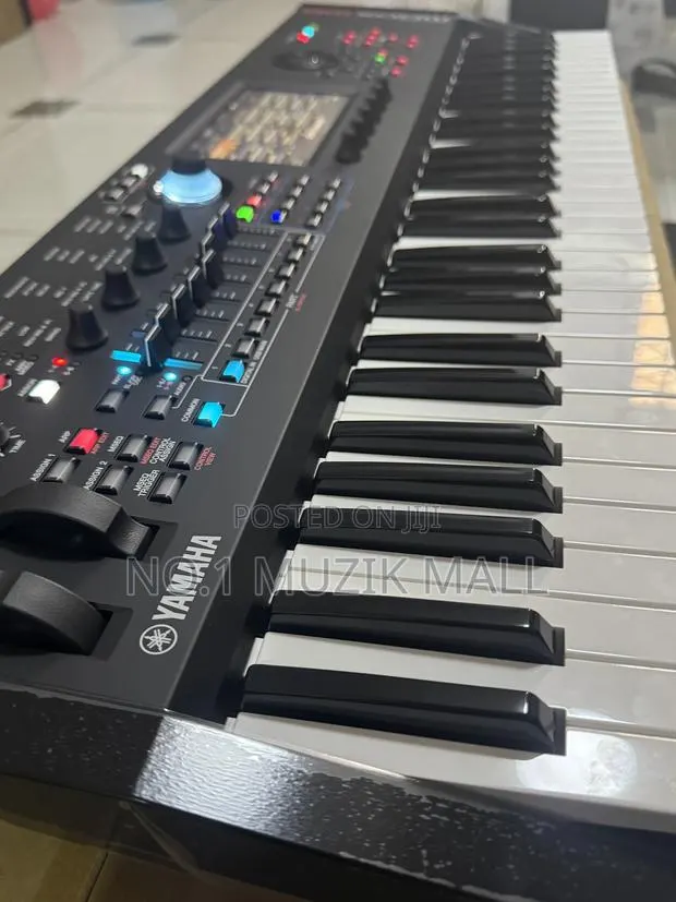 Yamaha Modx M6 · Photo 1