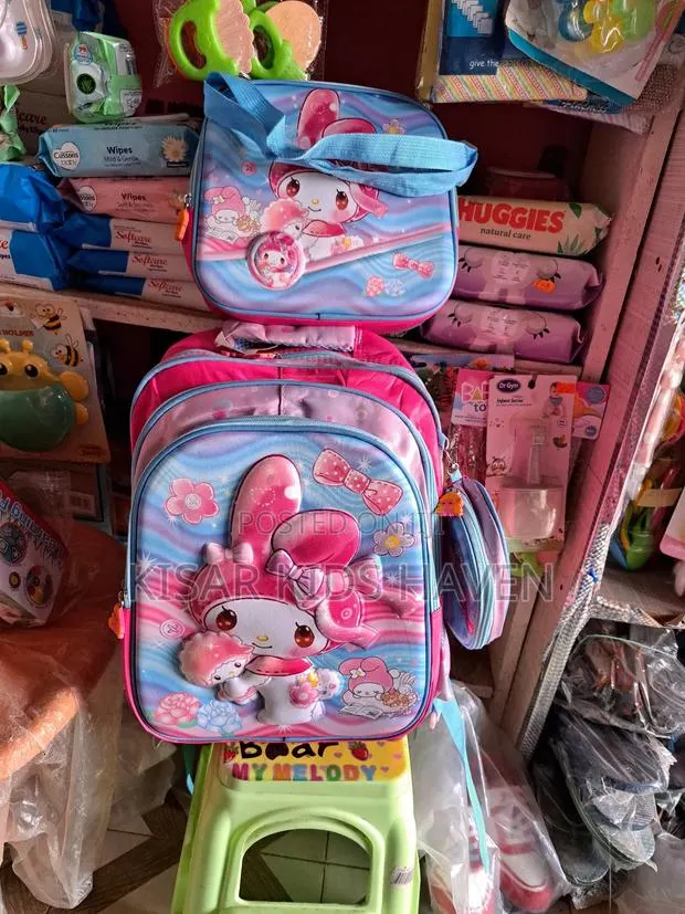 School Bag With Lunch Bag and Pencil Case 4 to 7 Years · Photo 1