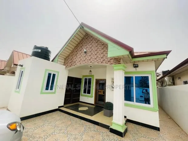 3bdrm House in Suadom Properties, Baatsona Total for rent · Photo 1