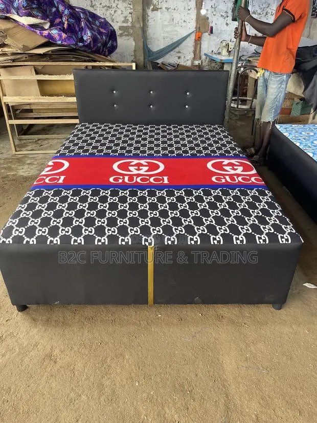 Complete Bed · Photo 1