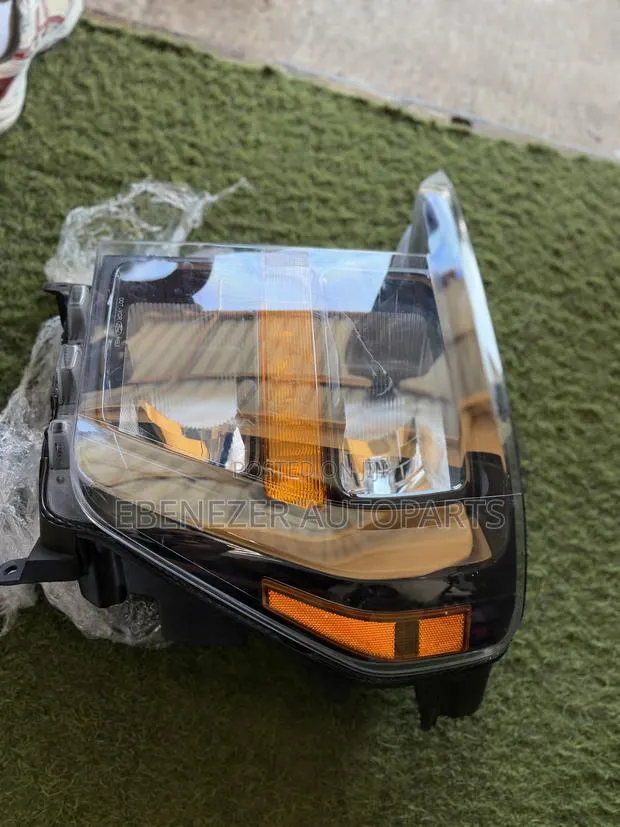 Ford F150 F-150 Headlights Normal 2021 2022 2023 · Photo 1