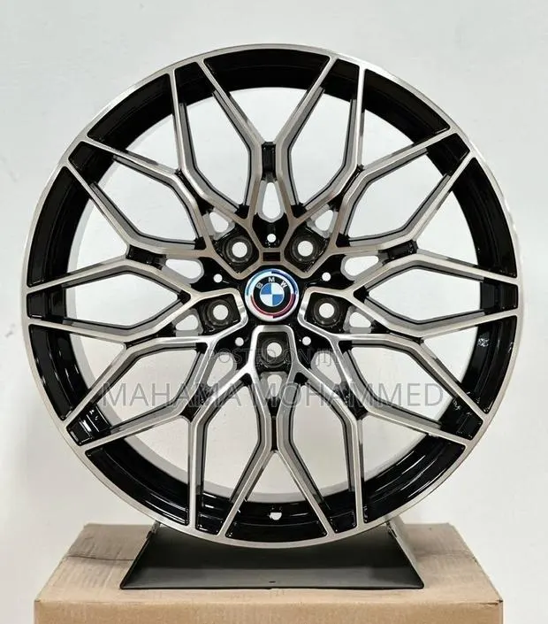 BMW Rim 19 Black and Silver · Photo 1