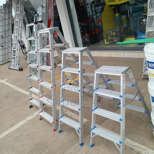 Tera a Step Ladder · Photo 1