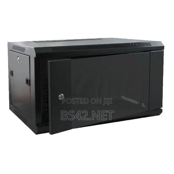 6u Network Data Rack · Photo 1