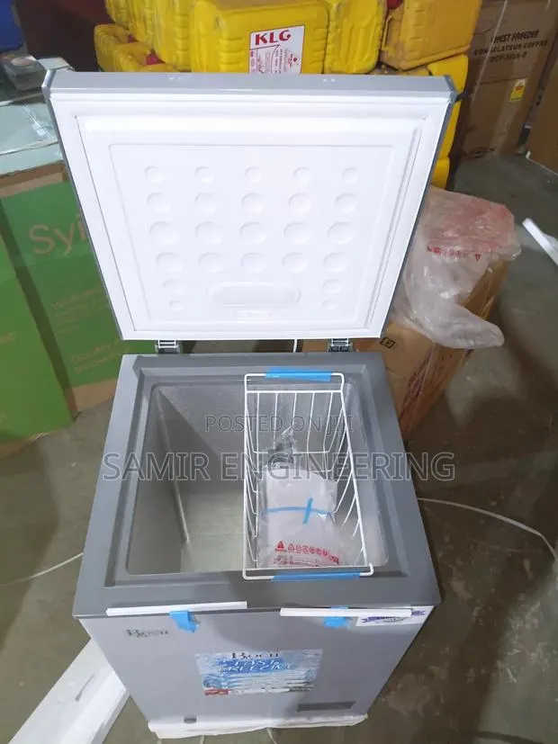 ROCH 100-Liter Low-Noise Chest Freezer (RCF-120N-B) · Photo 1
