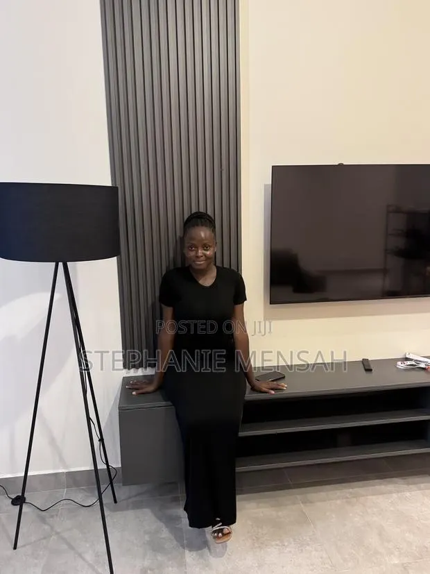 Professional Part-Time Cleaner | Airbnb Apartment Cleaning · Photo 1