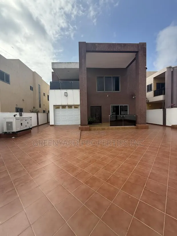 4bdrm House in A&C Mall, East Legon for rent · Photo 1