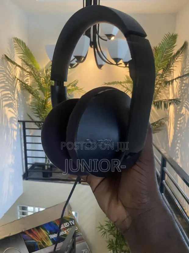 Xbox Head Phone Available for PC and Game · Photo 1
