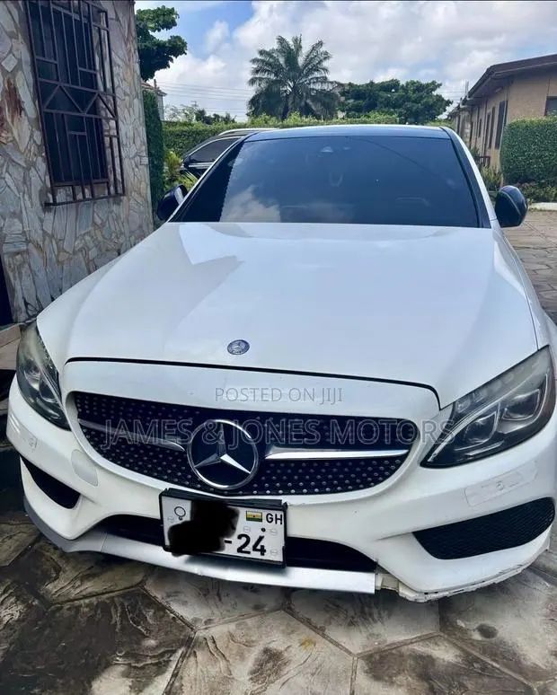 Mercedes-Benz C450 2016 White · Photo 1
