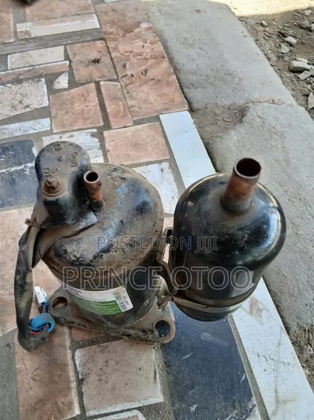 1.5 Horse Power Lg Inverter Compressor · Photo 1