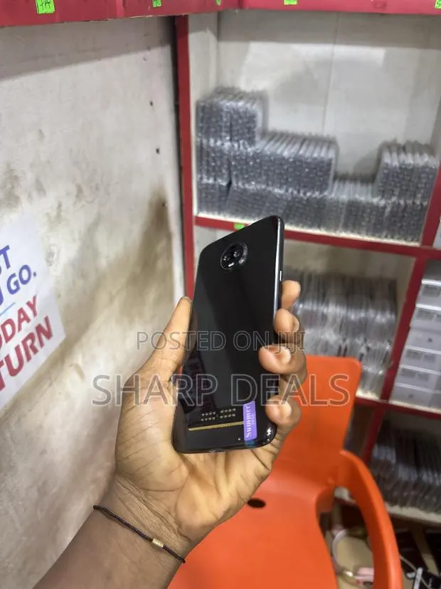 Motorola Moto Z3 64 GB Black · Photo 1