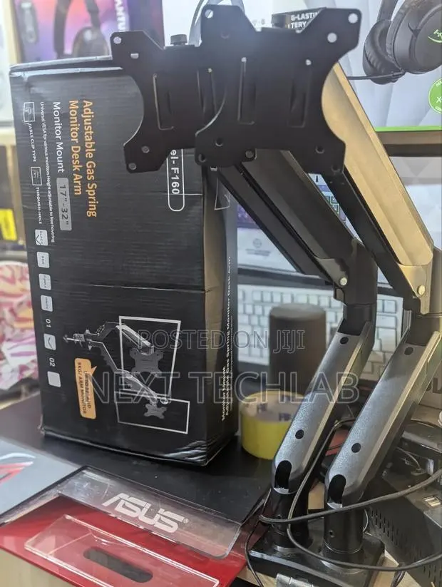 Monitor Stand · Photo 1