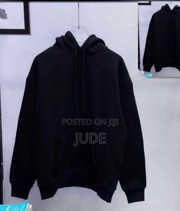 Thick Black Hoodie · Photo 1