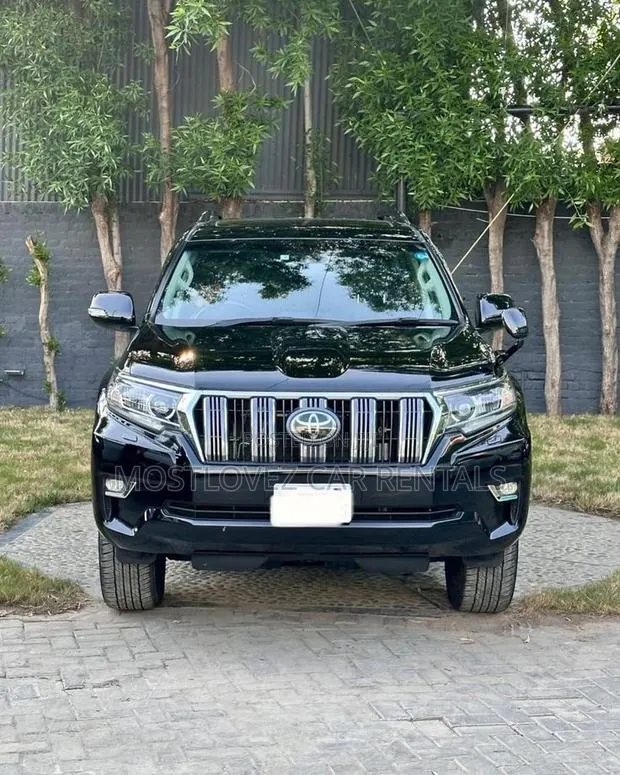 Car Rental- I Want a Land Cruiser Prado to Rent in Ghana · Photo 1