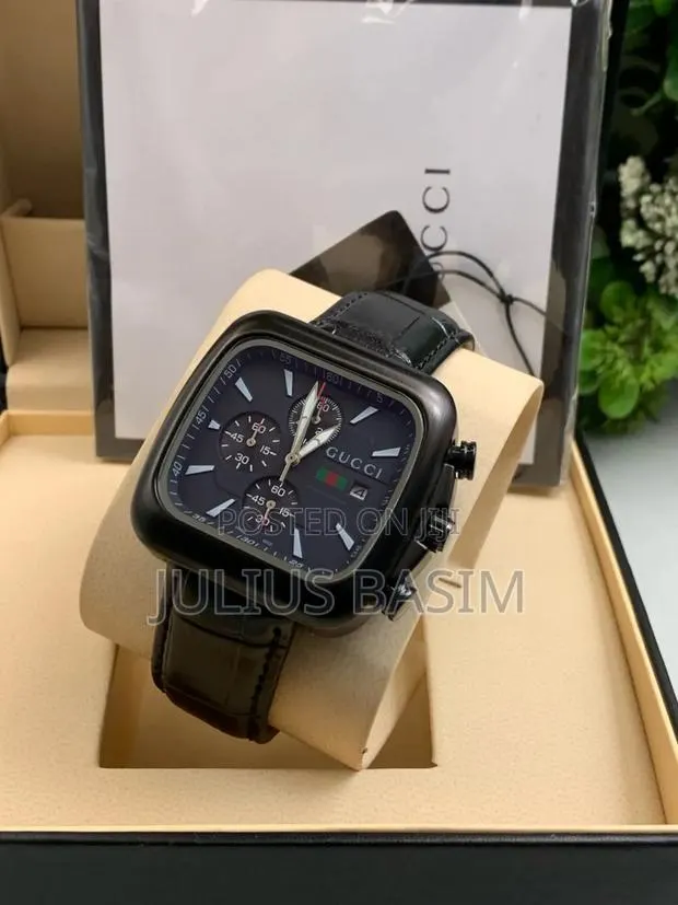 Gucci Watch in Box · Photo 1