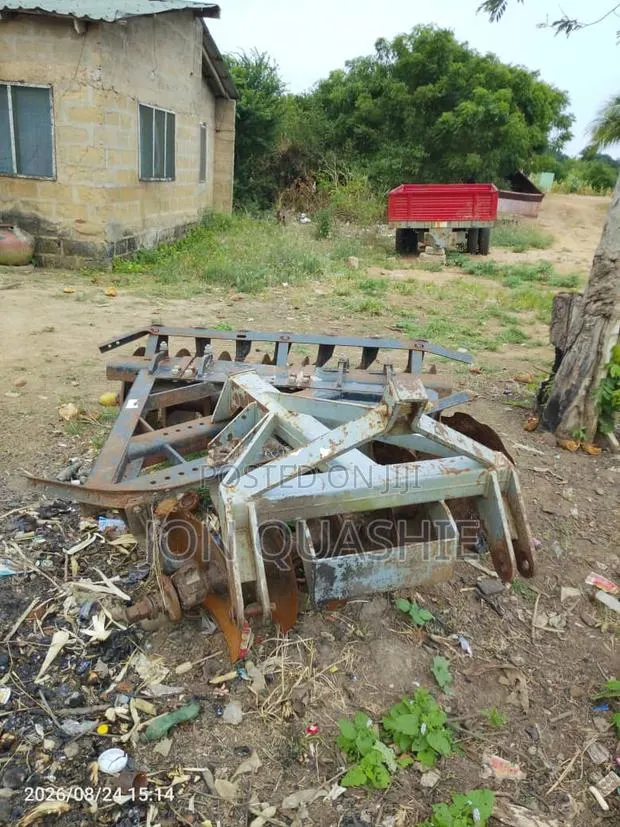 Tractor Harrow · Photo 2