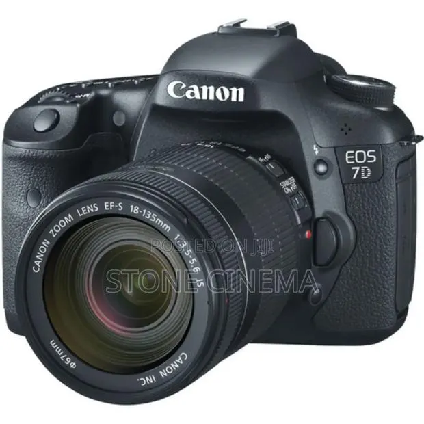 7d Canon Camera With Lens · Photo 1