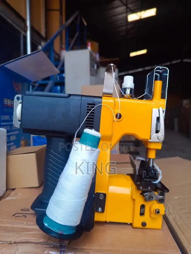 Battery Sack Sewing Machine · Photo 1