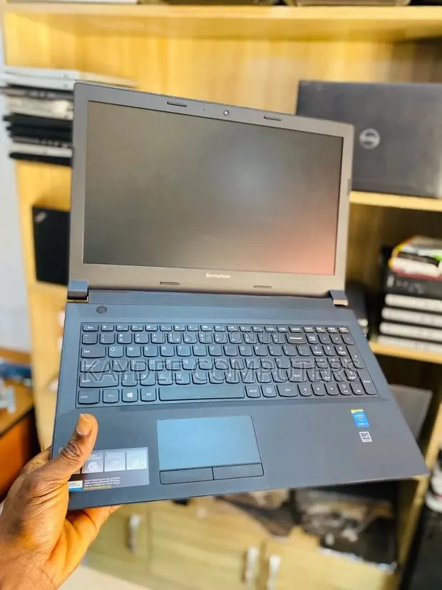 Laptop Lenovo B570 8GB Intel Core i3 HDD 500GB · Photo 1