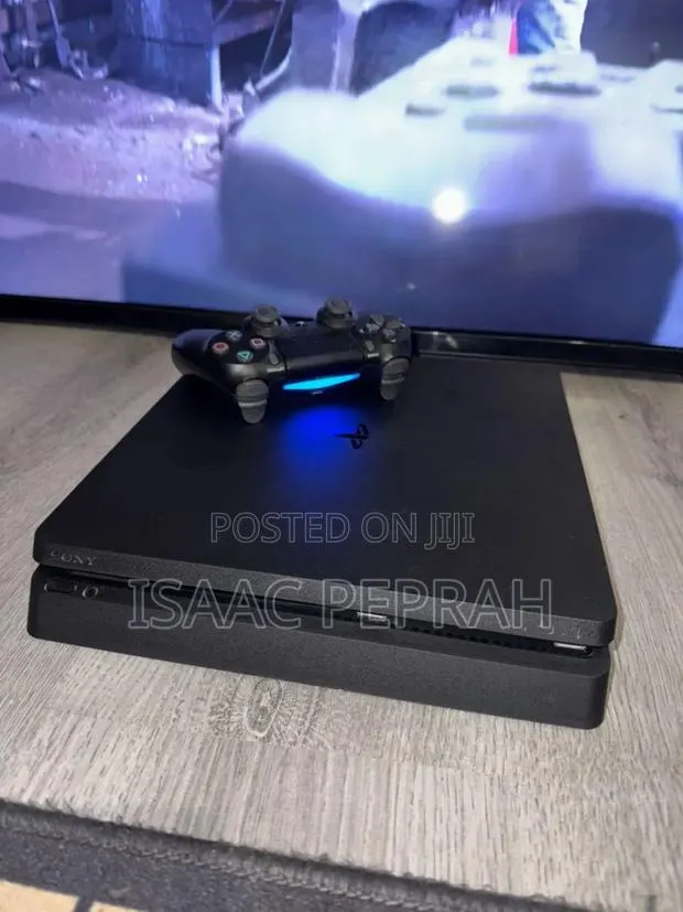 Ps4 Standard Console (Jailbreak Version) · Photo 1